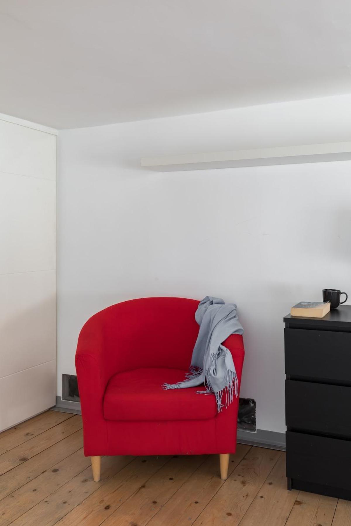 Trevi Fountain Modern Loft Rom