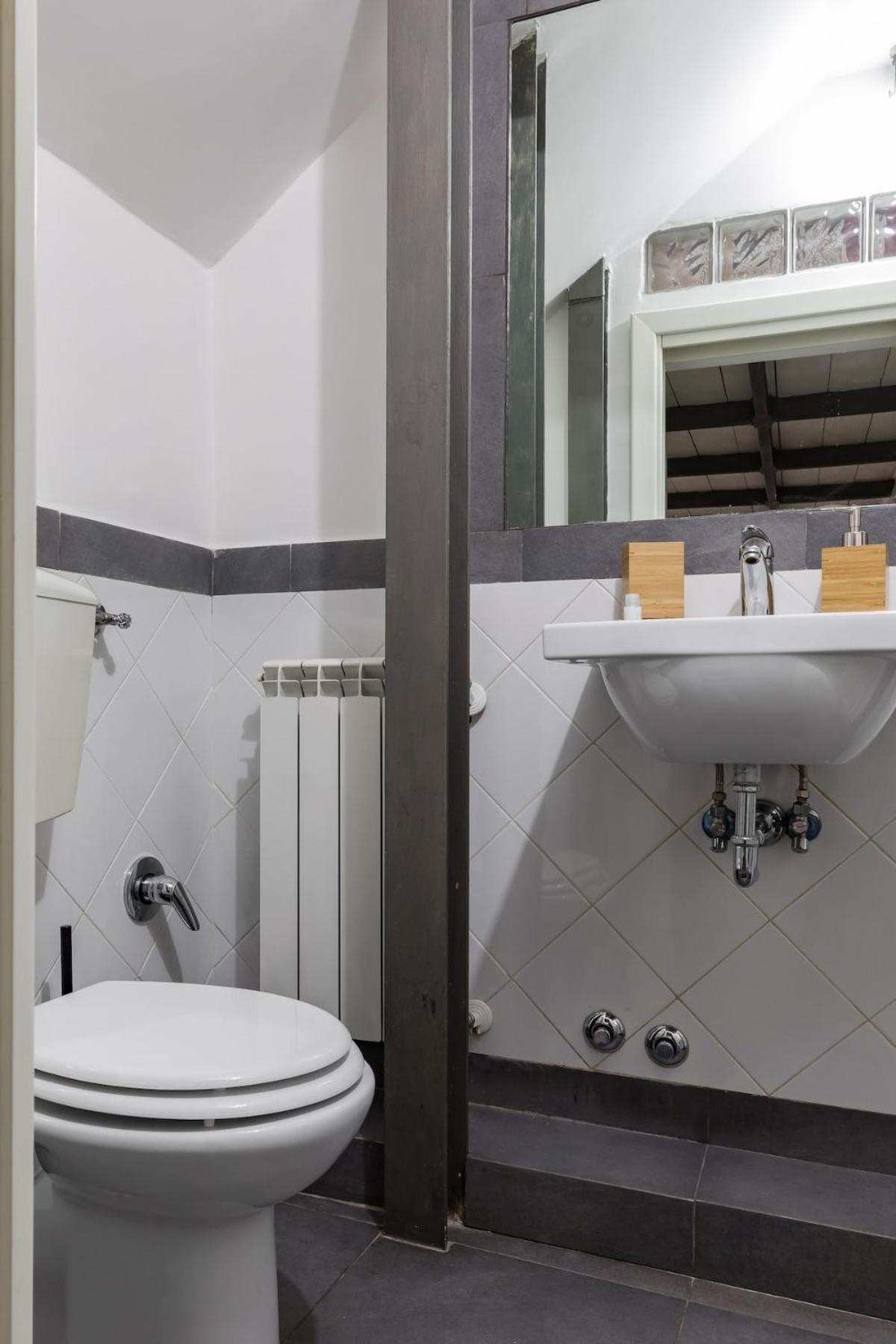 Trevi Fountain Modern Loft Lägenhet